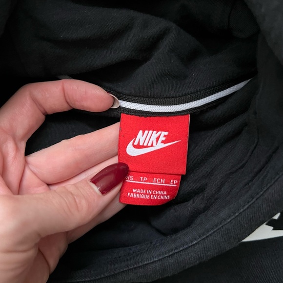 Nike hoodie - Picture 5 of 5